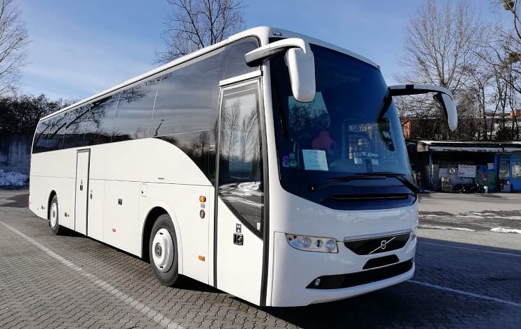 Hauts-de-France: Bus rent in Soissons in Soissons and France