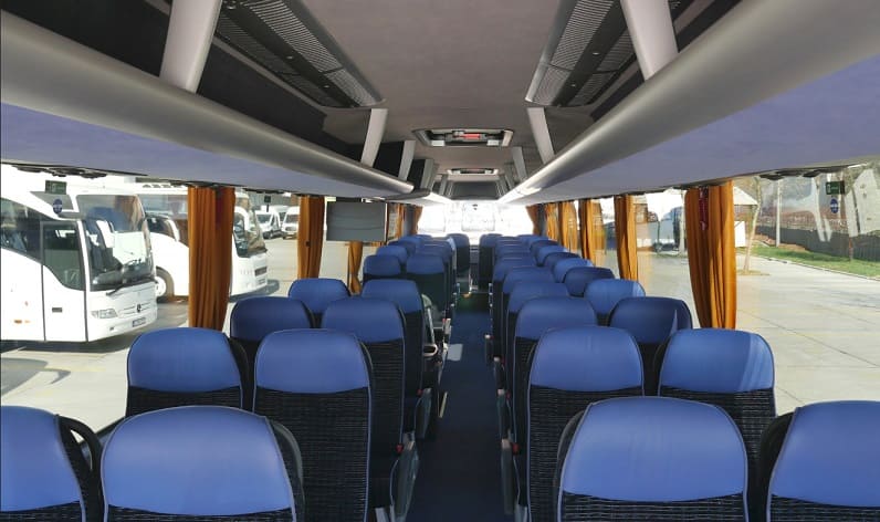 France: Coaches booking in Grand Est in Grand Est and Épernay