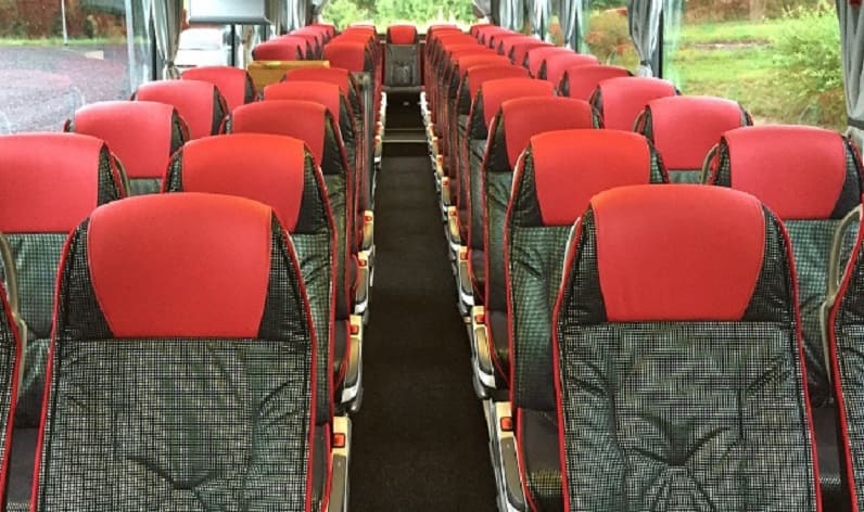 France: Coaches rent in Île-de-France in Île-de-France and Clichy-sous-Bois